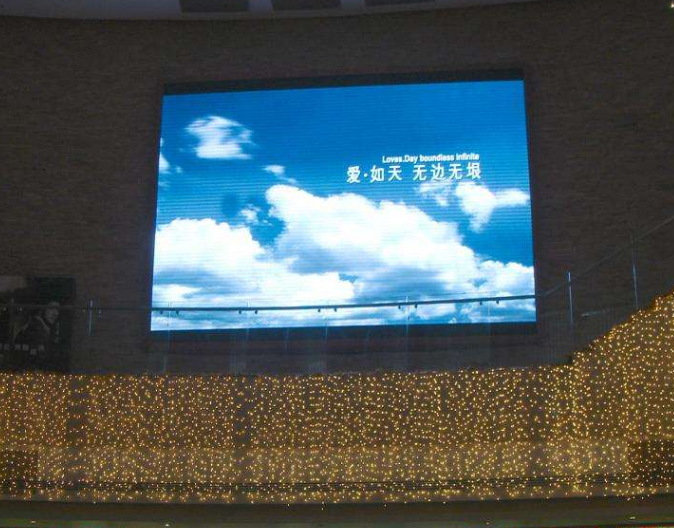 長沙戶外LED顯示屏如何選擇？